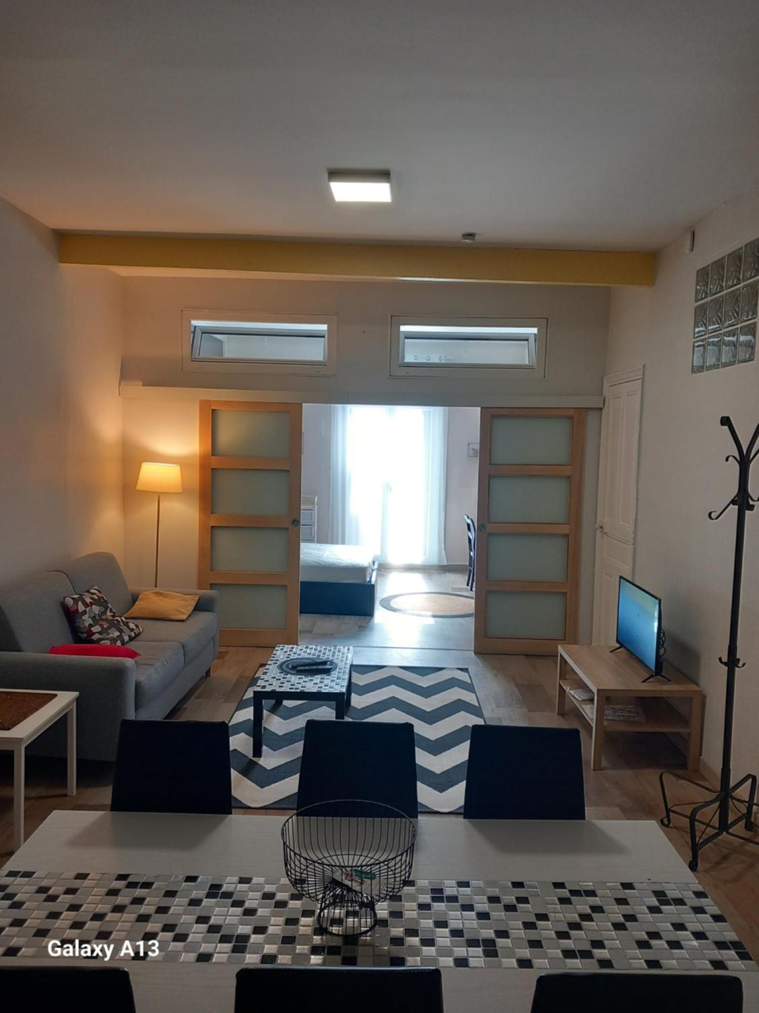 T3 Pratique, Garage Gratuit, Esprit Auber Apartment เบซิเยร์ ภายนอก รูปภาพ